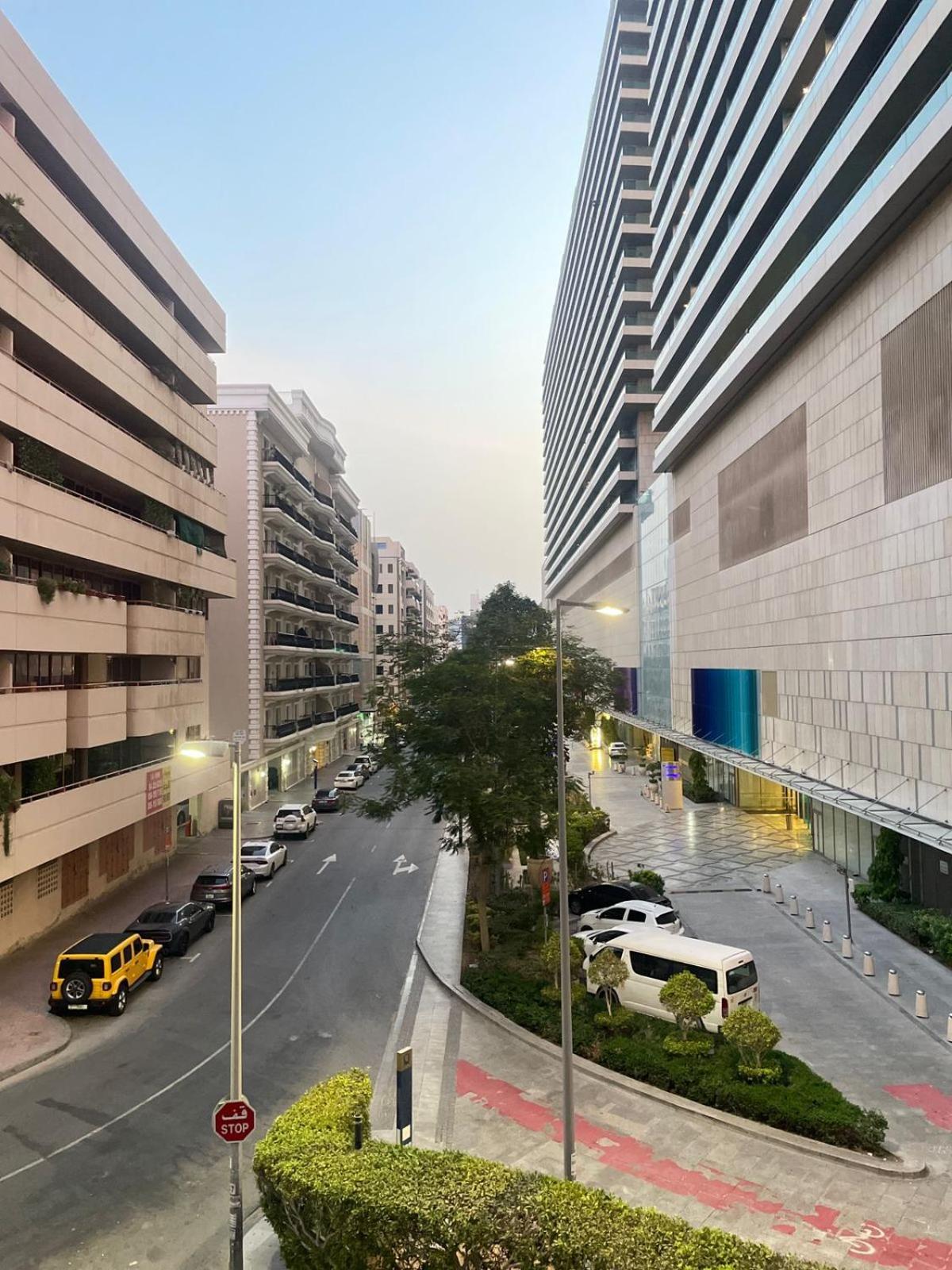 Capsule Bed Hotel Dubai Exterior foto